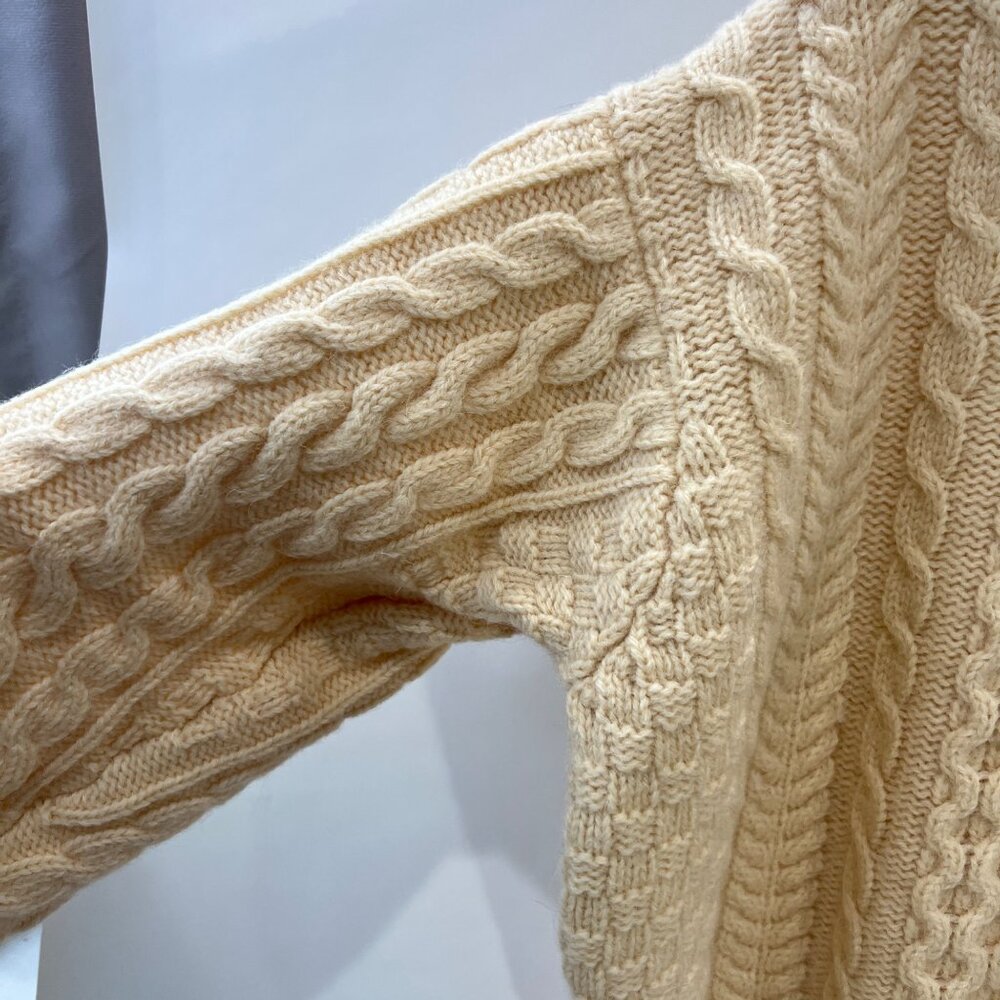 LL. Bean Men vintage Aran chunky knit sweater , cream, Size XL - Picture 5 of 6